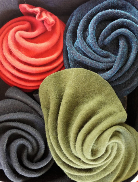 Swirled felt beret Lina stein online and live