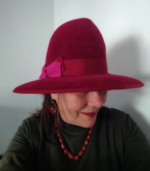 Online & Live | MINI SESSION - A Fedora Reimagined - for all levels